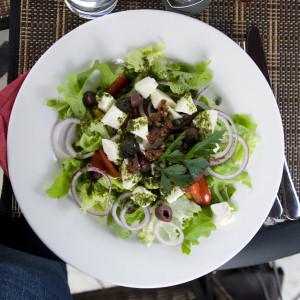 Combat health hazards with a fresh and light antioxidant salad