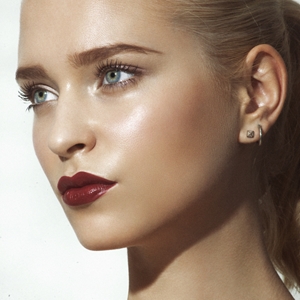 Fall's hottest look: Brushed up brows and stained lips