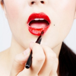 Four steps to luscious lips