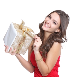 Give the gift of beauty and confidence this year