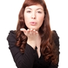 How-kissable-are-your-lips_360_388955_1_14084729_100.jpg