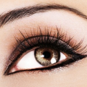 How to get this season's hottest brow look
