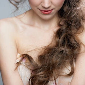 Hydrate frizz to keep it in check