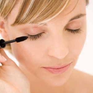 Three tips for unlocking the secrets of mascara